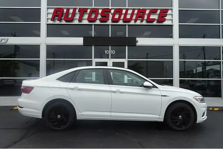 $15990 : 2020 Jetta image 1