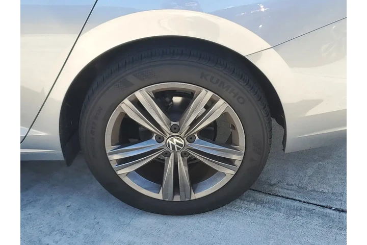 $15888 : Volkswagen Jetta 2022 SE 4dr image 5