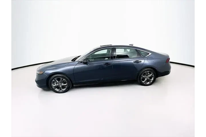 $27500 : Honda Accord Hybrid 2023 EX- image 4