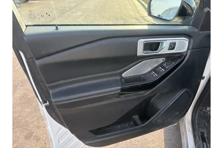 $26000 : Ford Explorer 2021 AWD ST 4d image 8