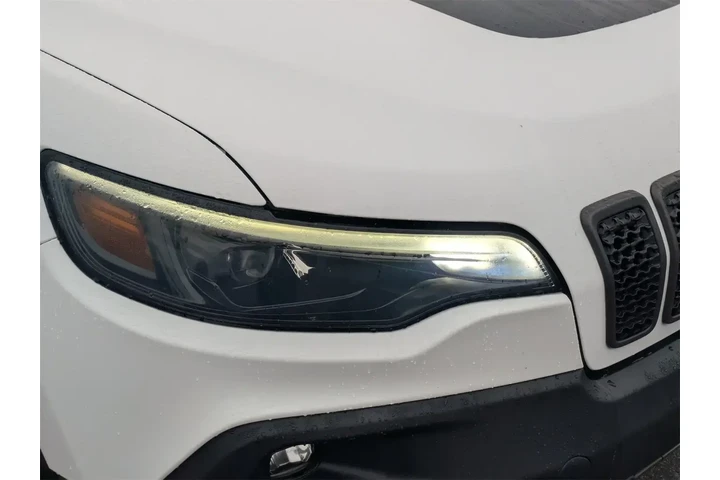 $19800 : Jeep Cherokee 2020 4x4 Trail image 9