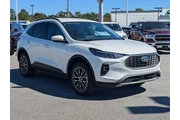 $30995 : Ford Escape Plug-In Hybrid 2 thumbnail