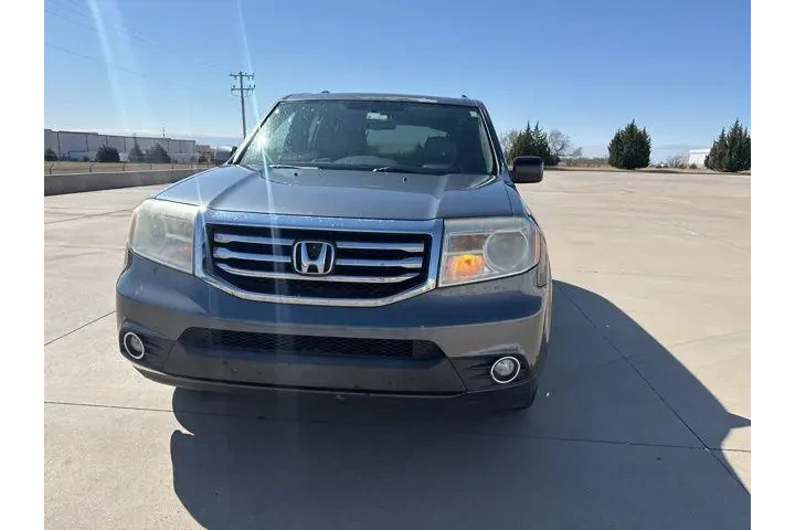 $9151 : Honda Pilot 2013 4x4 EX-L 4d image 2