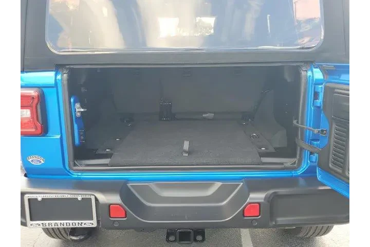 $38776 : Jeep Wrangler 2024 4x4 Sport image 9