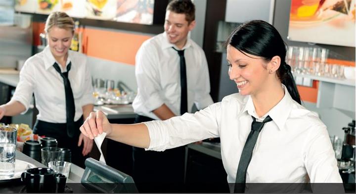 Cashier-Restaurant in P. Pines image 3