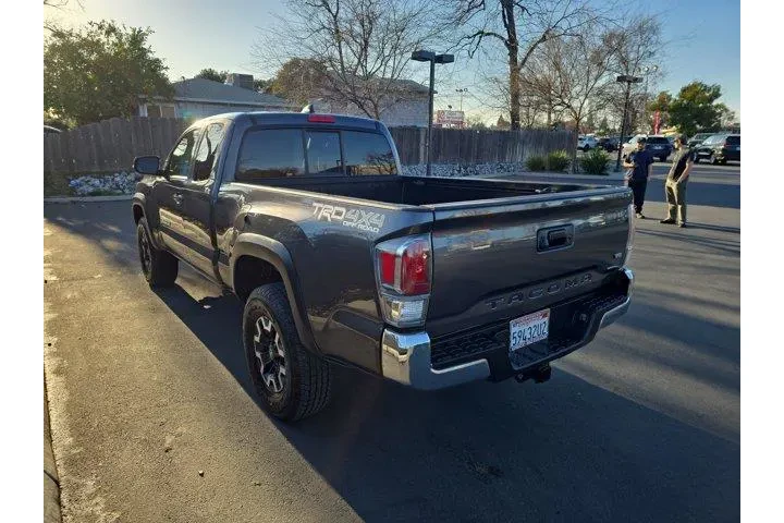 $39995 : Toyota Tacoma 2020 4x4 TRD O image 5