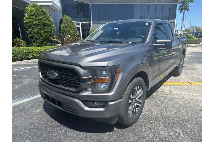 $27997 : Ford F-150 2023 4x2 XL 4dr S image 3