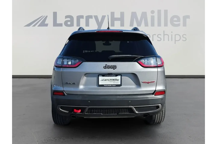 $16583 : Jeep Cherokee 2019 4x4 Trail image 4