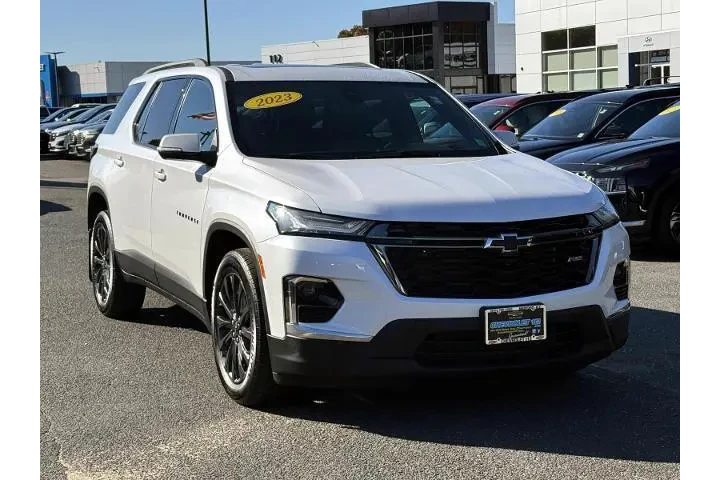 $36998 : Chevrolet Traverse 2023 4x4 image 5