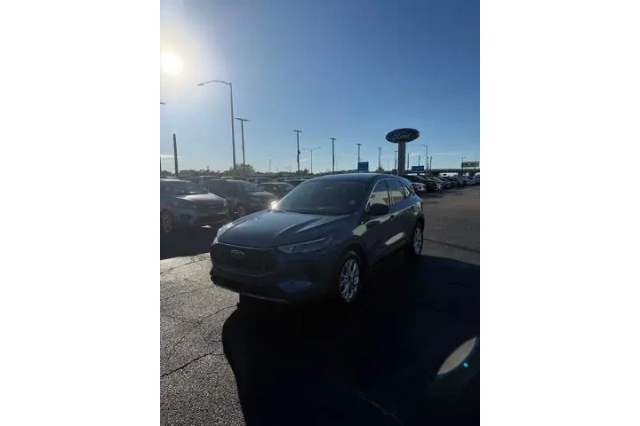 $22988 : Ford Escape 2024 Active 4dr image 3