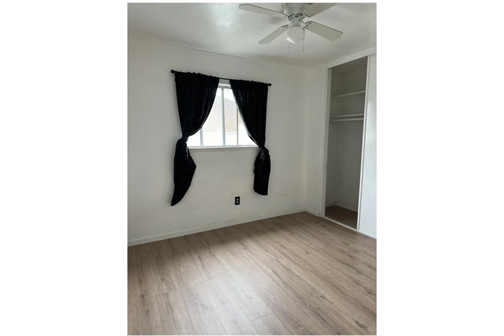 $785 : Se renta 1 Cuarto image 1