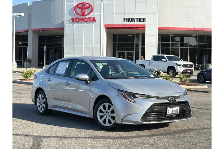 $24120 : Toyota Corolla 2025 LE 4dr S image 1