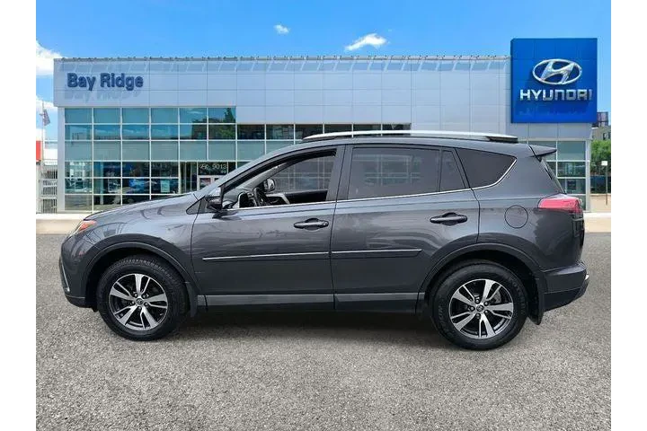 $15999 : Toyota RAV4 2016 AWD XLE 4dr image 8