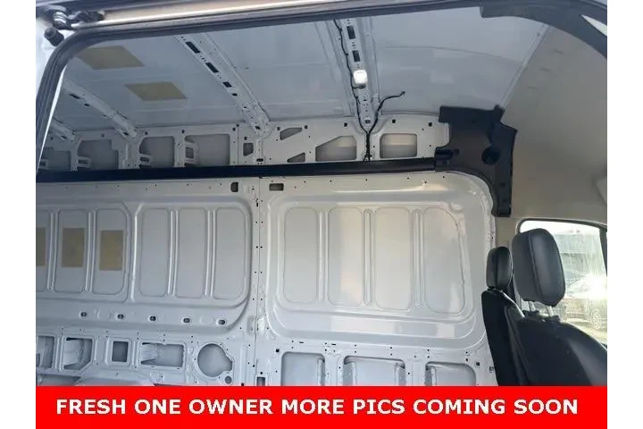 $17000 : Ford Transit 2022 350 3dr LW image 7