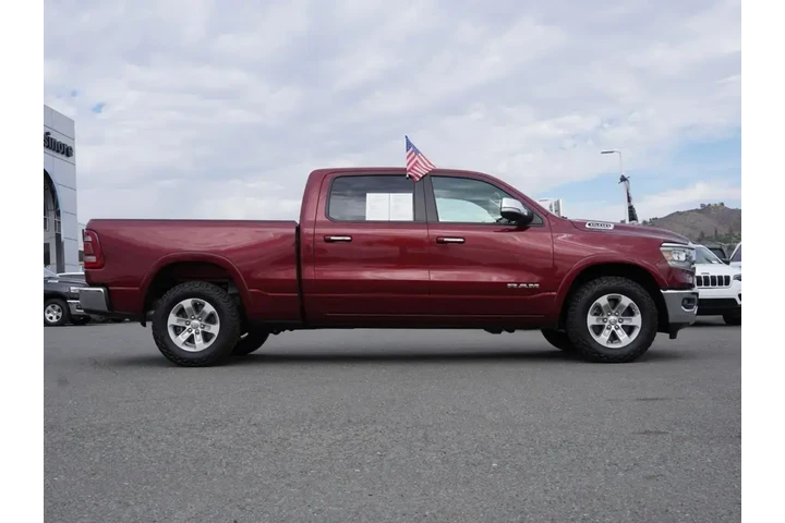 $28770 : Ram 1500 2021 4x2 Laramie 4d image 3