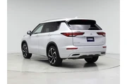 $28998 : Mitsubishi Outlander 2022 SE thumbnail