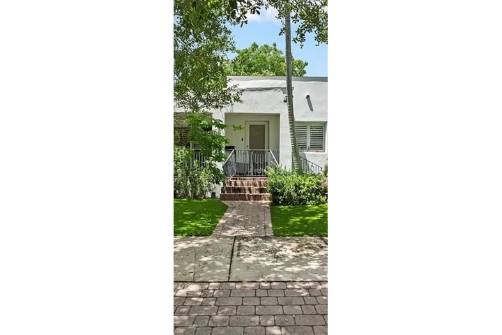 $1500 : BEAUTIFUL HOME FOR RENT image 2