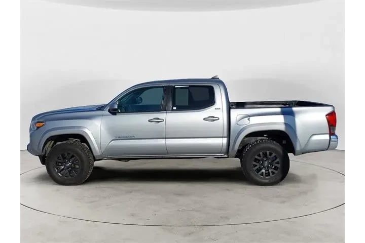 $21961 : Toyota Tacoma 2021 4x4 TRD P image 2