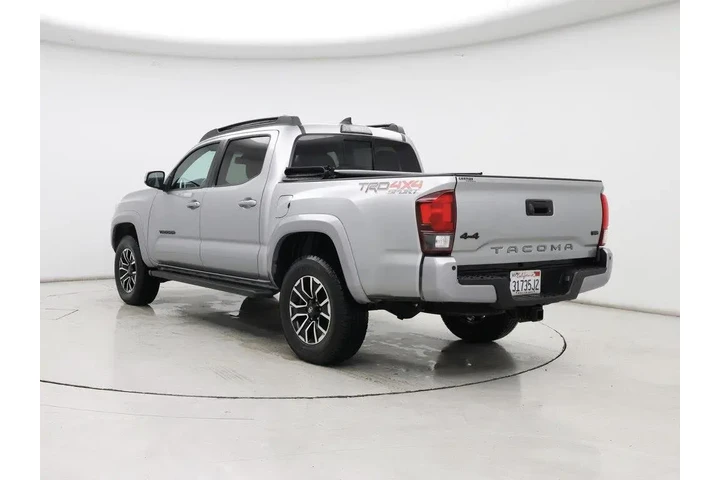 $32998 : Toyota Tacoma 2018 4x4 TRD S image 2