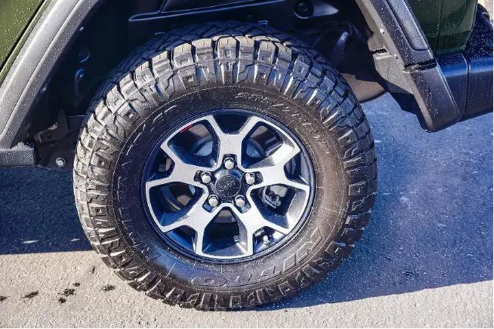 $36995 : Jeep Wrangler Unlimited 2021 image 8