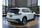 $28995 : Nissan Rogue 2023 Platinum 4 thumbnail