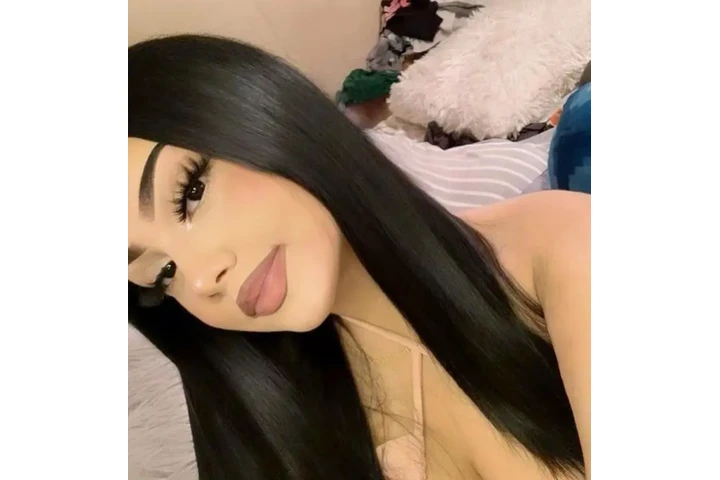 Val I am Latina image 1