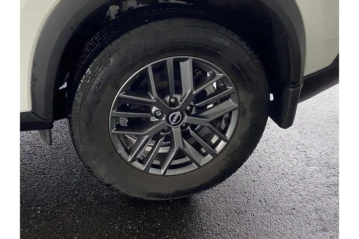 $17487 : Nissan Rogue 2023 AWD S 4dr image 10