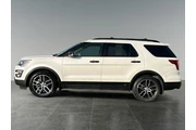 $16988 : Ford Explorer 2017 AWD Sport thumbnail