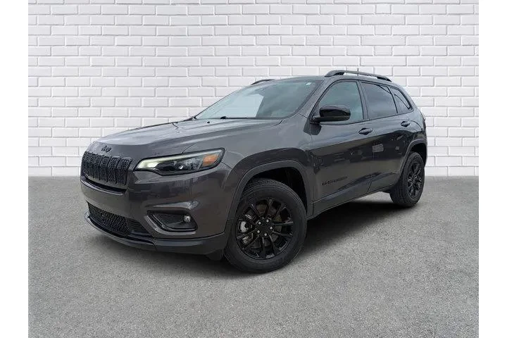 $25990 : Jeep Cherokee 2023 4x4 Altit image 1
