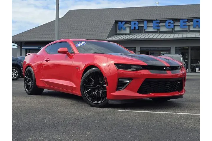 $28429 : Chevrolet Camaro 2016 SS 2dr image 2
