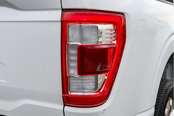 Ford F-150 2023 4x2 Lariat 4 image 10