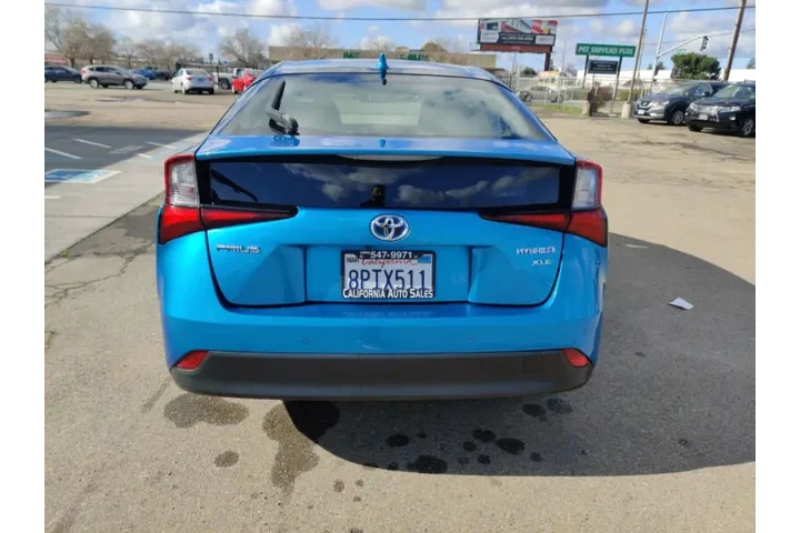 $19999 : 2020 Prius XLE image 5
