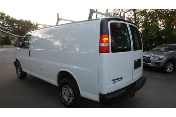 $12900 : 2013 Express 2500 image 7