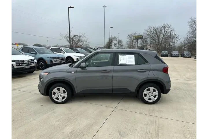 $13995 : Hyundai VENUE 2020 SE 4dr Cr image 8