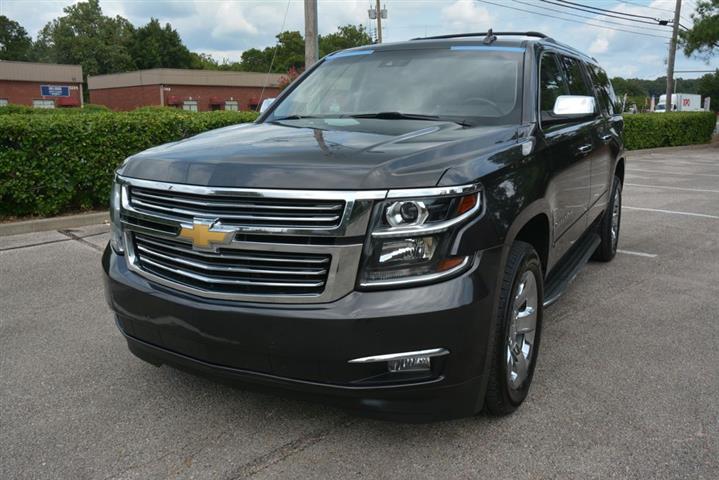 2016 Suburban LTZ image 2