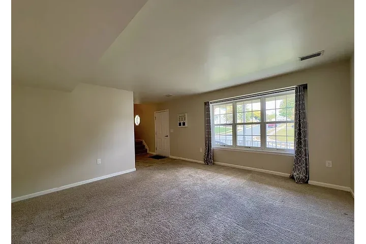 $2000 : AVAILABLE NOW IN MARYLAND MO image 6