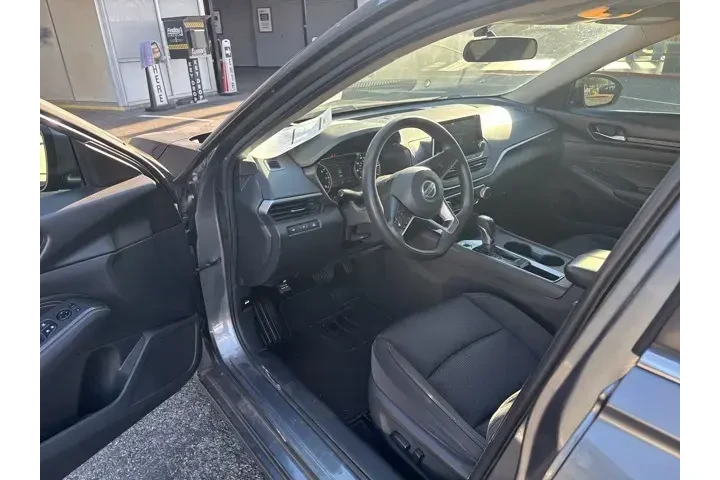 $13769 : Nissan Altima 2020 2.5 S 4dr image 8