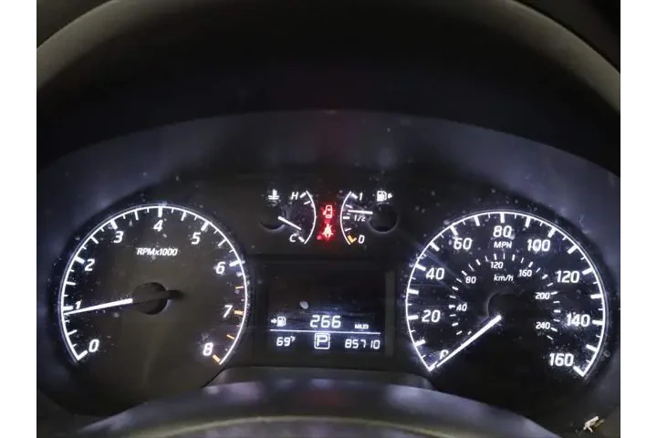 $8699 : Nissan Sentra 2017 S 4dr Sed image 4