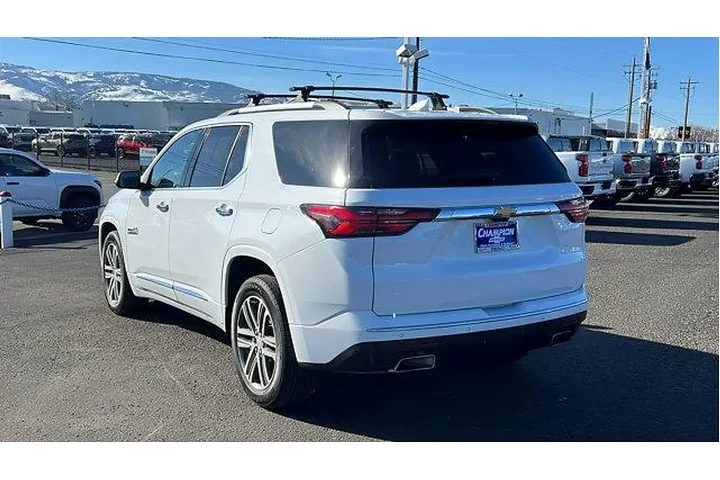 $39984 : Chevrolet Traverse 2023 4x4 image 7