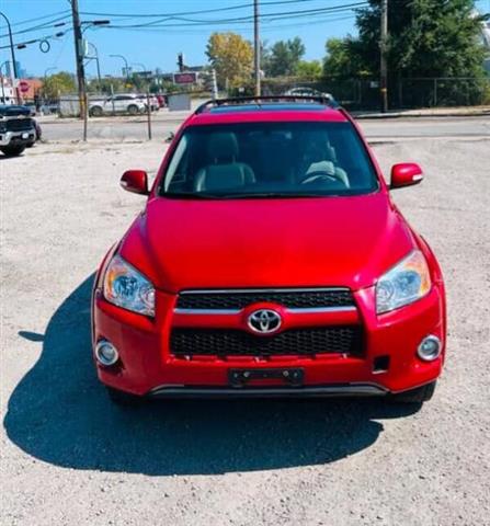 $9799 : 2010 RAV4 Limited image 2