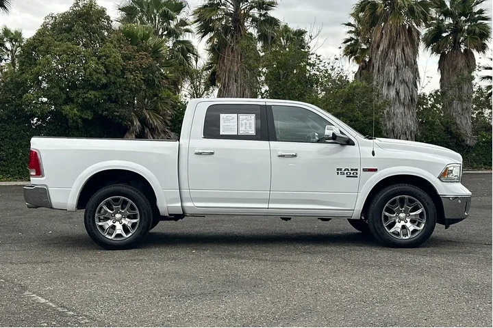 $21588 : Ram 1500 Classic 2019 4x4 La image 2