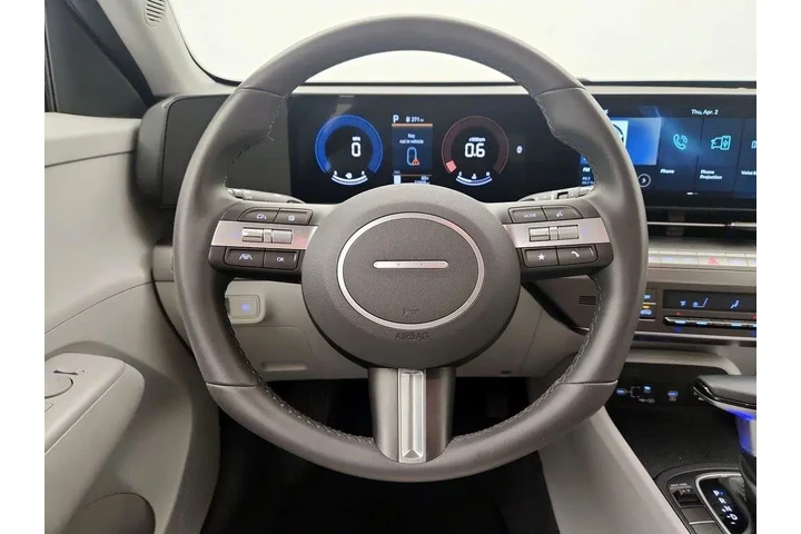 $22998 : Hyundai KONA 2025 SEL 4dr Cr image 10