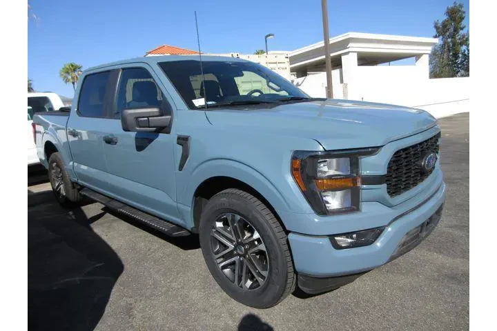 $35999 : Ford F-150 2023 4x2 XL 4dr S image 4