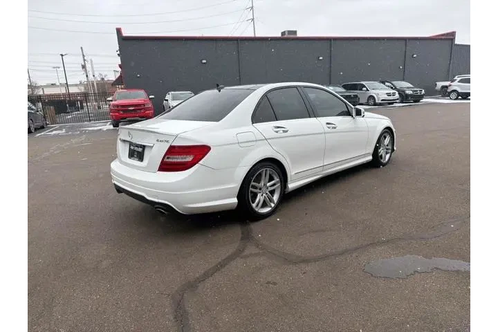 $13980 : Mercedes-Benz C-Class 2014 A image 7