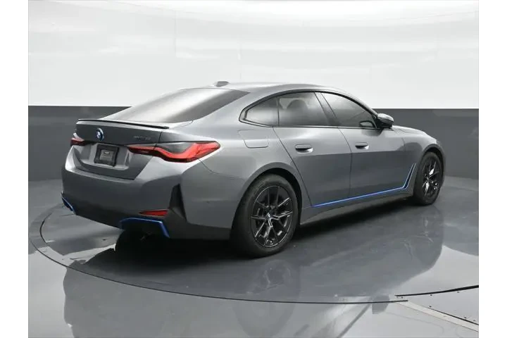 $37683 : BMW i4 2023 eDrive35 Gran Co image 5