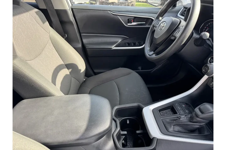 $24771 : Toyota RAV4 2024 XLE 4dr SUV image 6