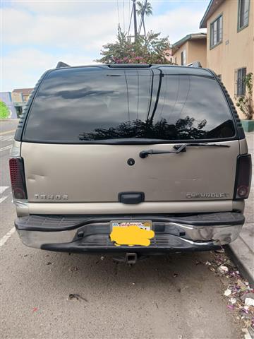 $1500 : Chevrolet tahoe image 2