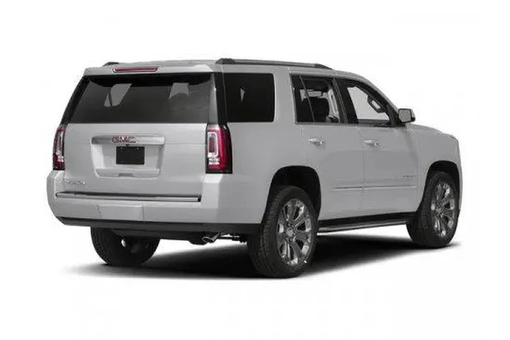 $28691 : GMC Yukon 2017 4x4 Denali 4d image 2