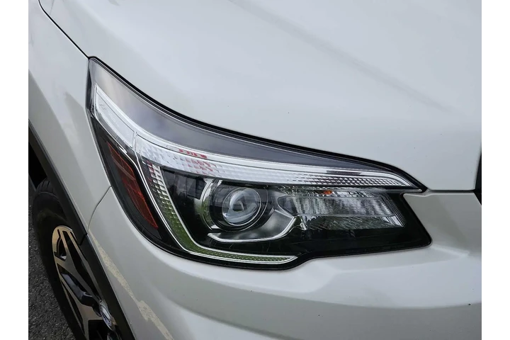 $20799 : Subaru Forester 2020 AWD Pre image 9