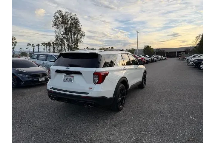 $34500 : Ford Explorer 2021 AWD ST 4d image 3